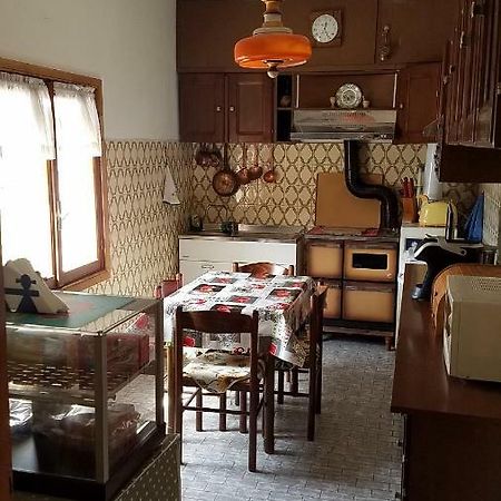 Casa Vacanze Da Oscar Villa Triora Kültér fotó