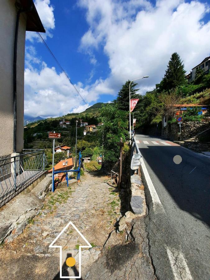 Casa Vacanze Da Oscar Villa Triora Kültér fotó